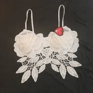 نیمتنه/سوتین