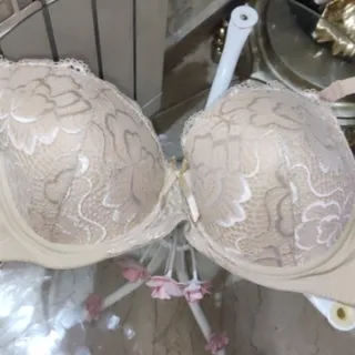 سوتین اسفنجی خارجی