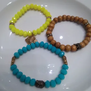 3 تا دستبند 200