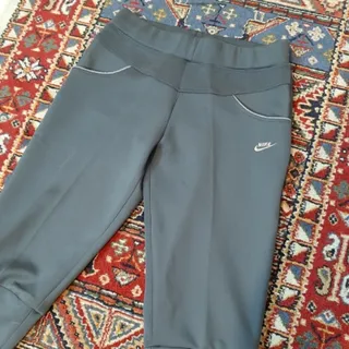 شلوارک ورزشی