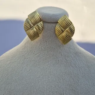 گوشواره استیل شنل