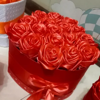 گل روبانی