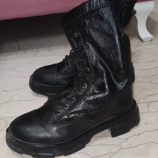 بوت جذاب