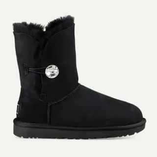 بوت ugg