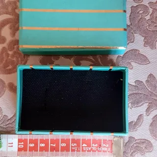 جعبه طلا و جواهر