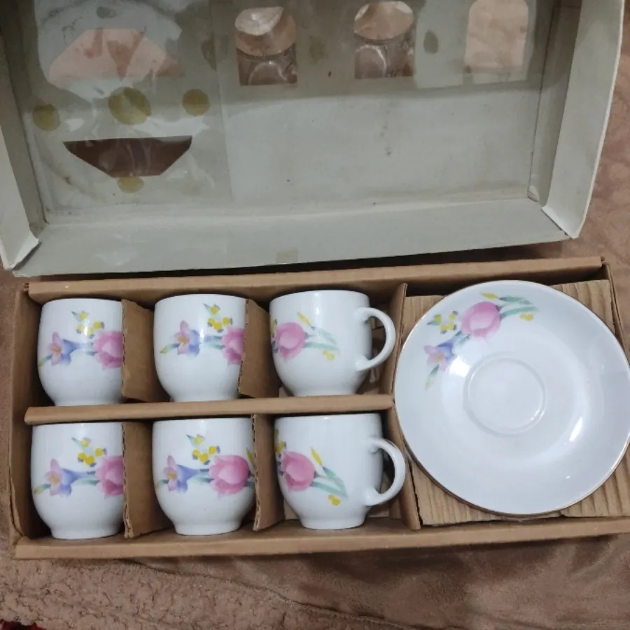 فنجان نعلبکی خارجی