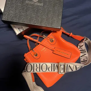 کیف جورجیو ارمانی