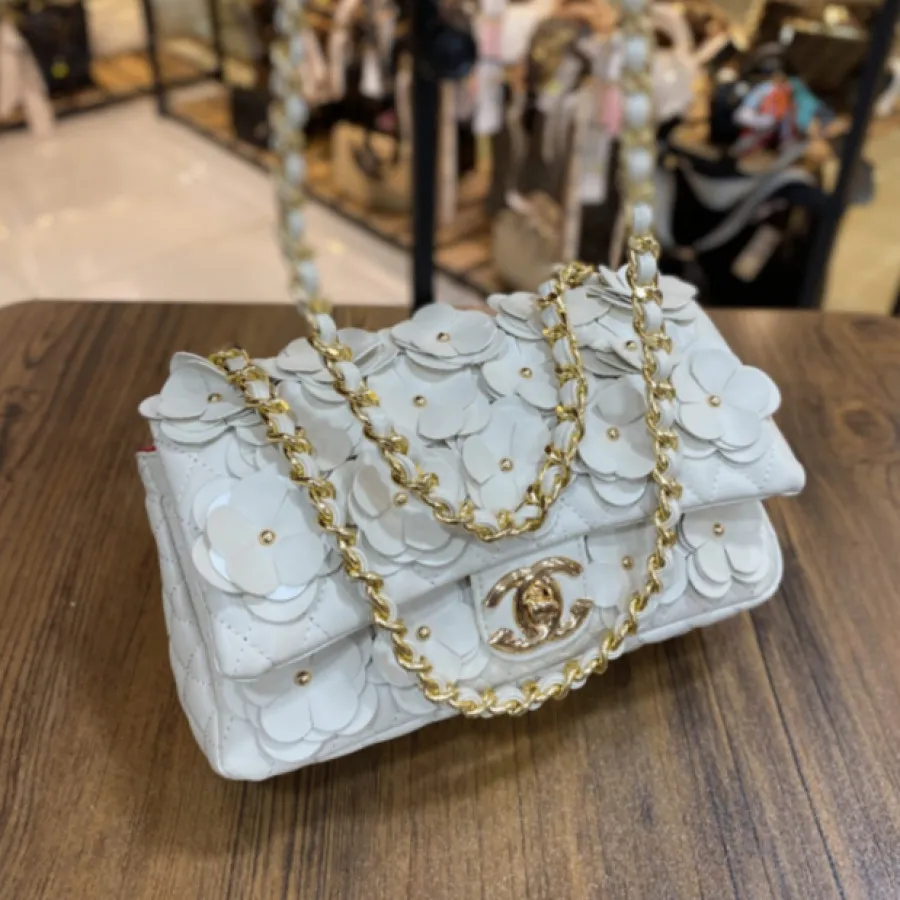 کیف شنل