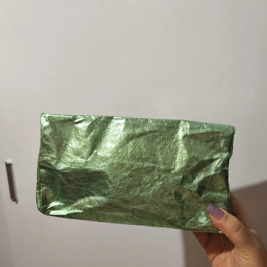 کیف بزرگ کلینیک