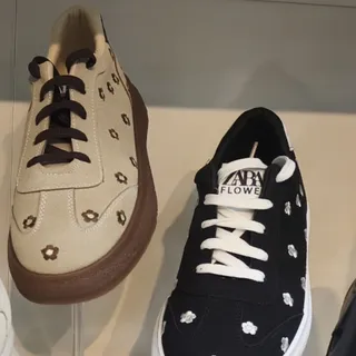 ?ونس زارا