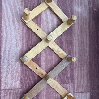 چوب لباسی قدیمی چوبی