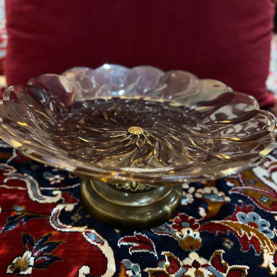 میوه خوری پایه دار