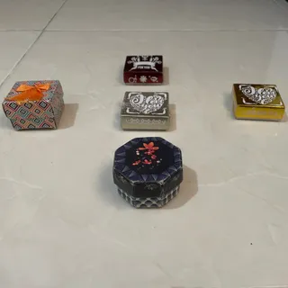 جعبه طلا و جواهر