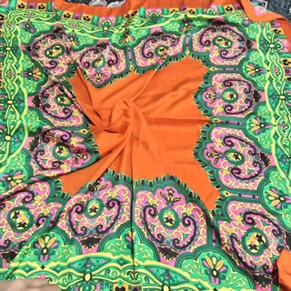 روسری ساتن