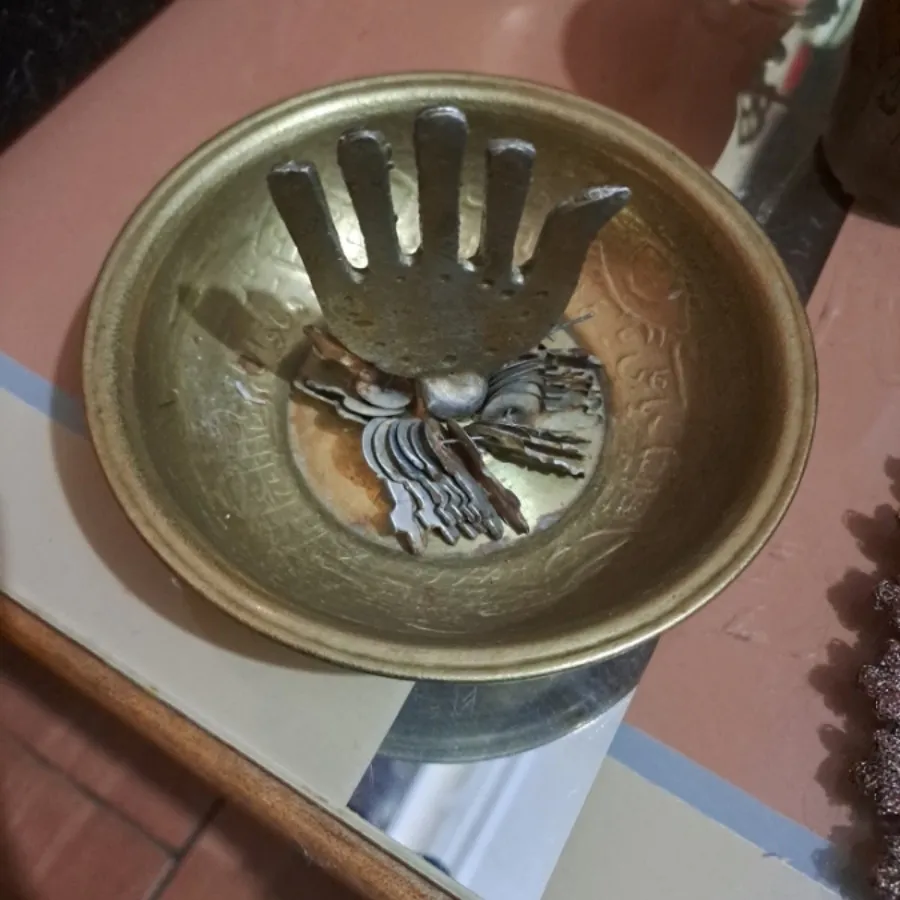 کاسه چهل کلید قدیمی