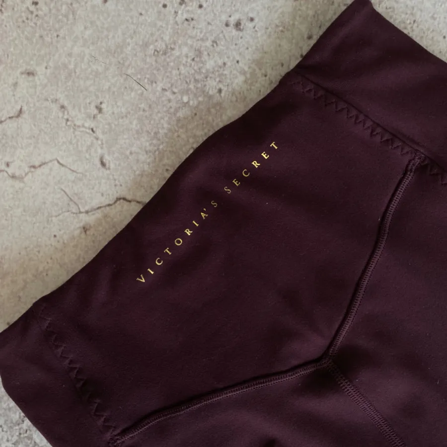 لگ ورزشی victoria secret