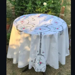 رومیزی اروپایی انتیک