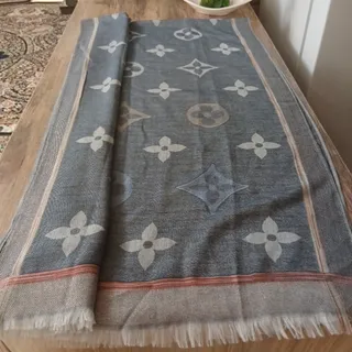 شال طوسی کم رنگ