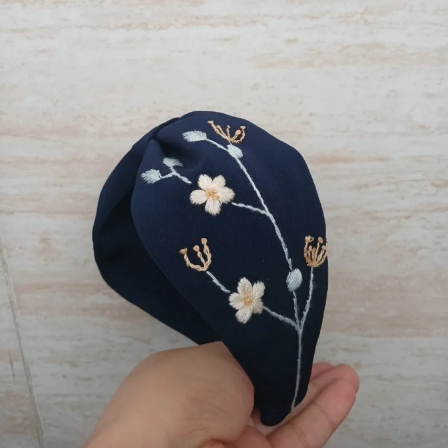 تل گلدوزی شده پهن پاپیونی