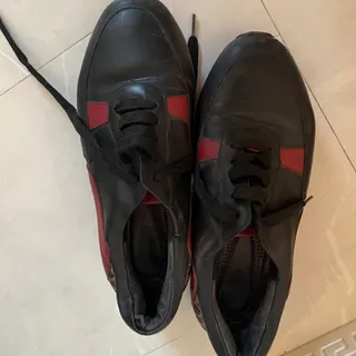 کفش چرم آفاق
