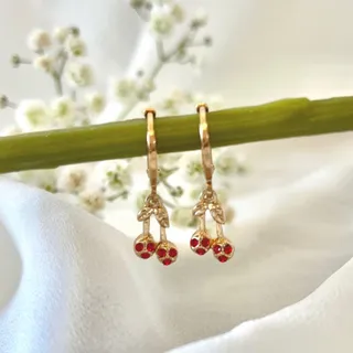 گوشواره خاص گیلاسی