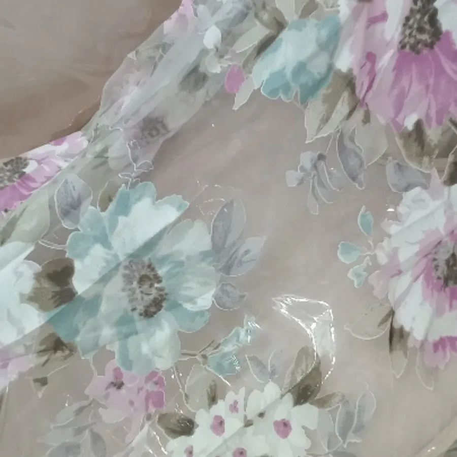 پرده حریر شیشه ای