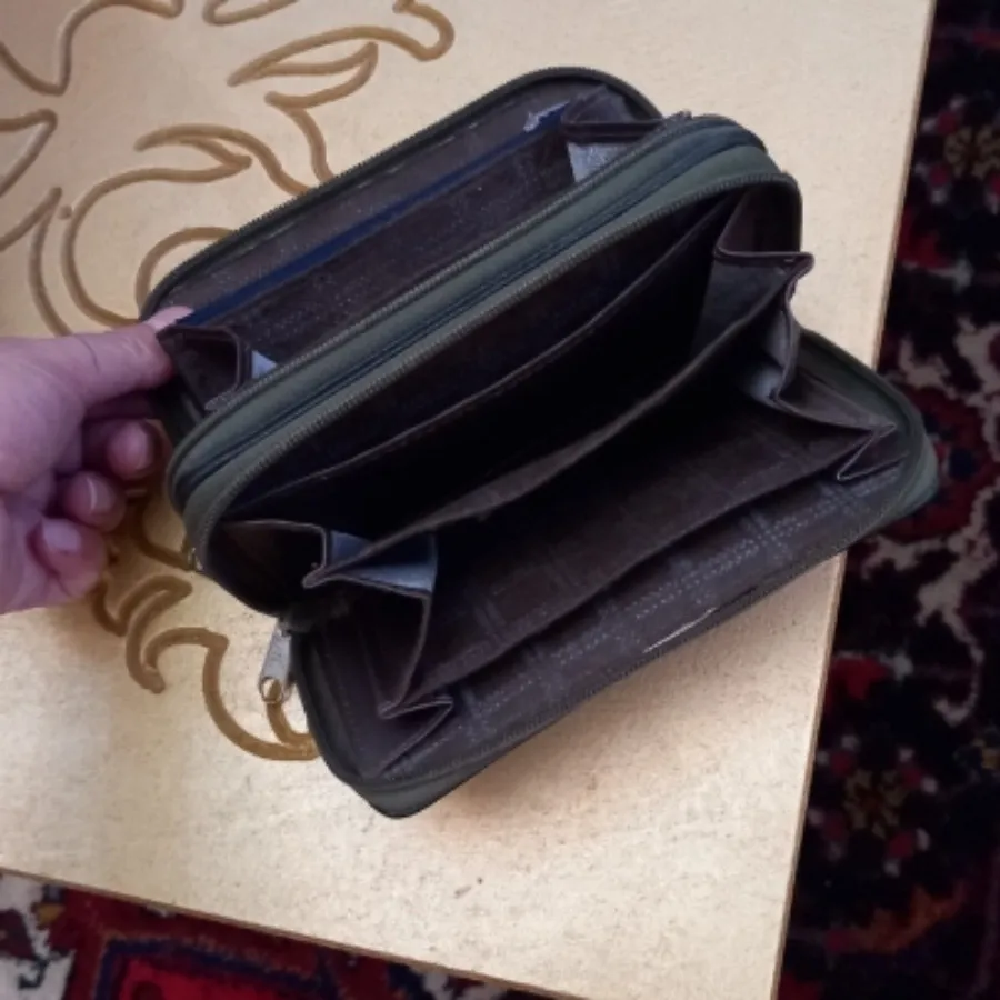 کیف پول با کیف کارت با هم