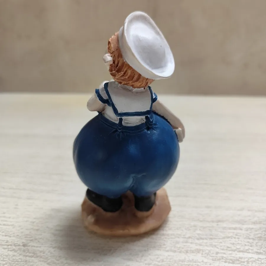 مجسمه ست ملوان تپلو