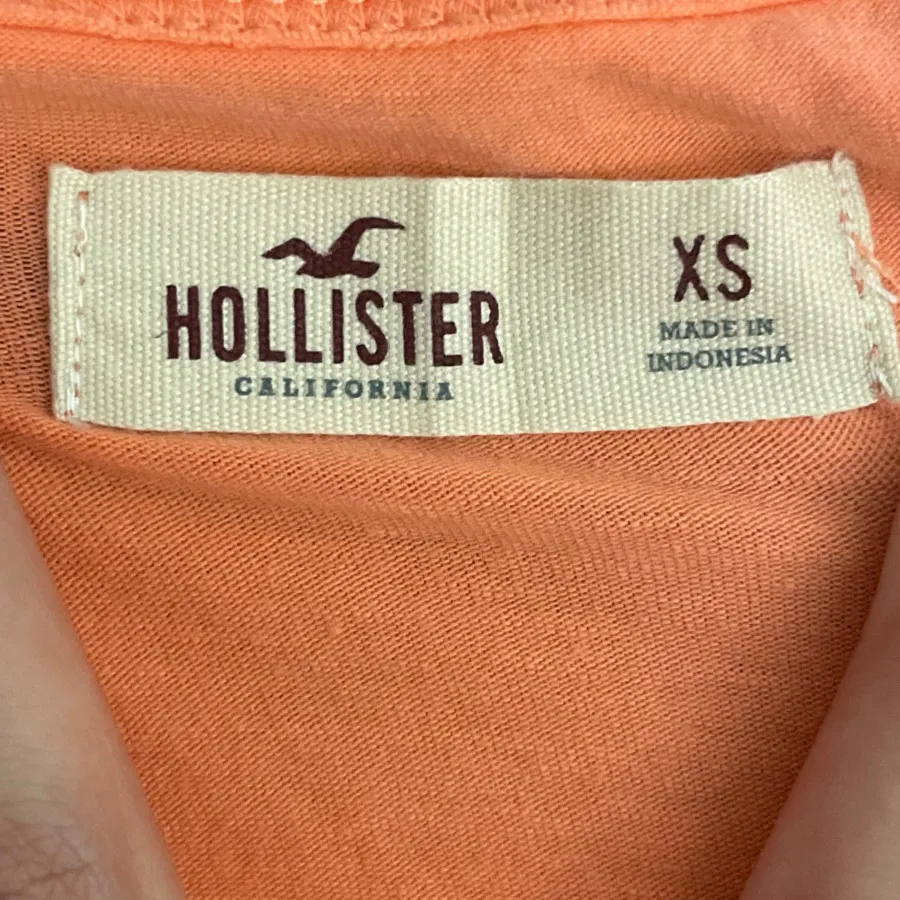 کراپ دخترانه hollister