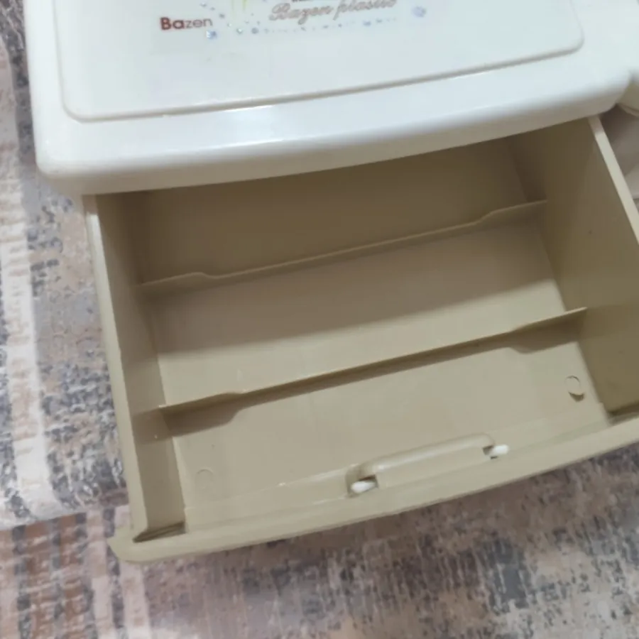 فایل چهار کشو