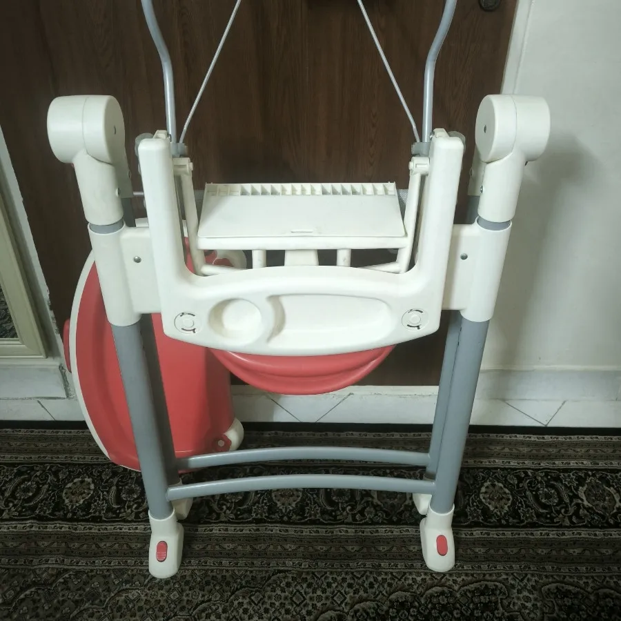 صندلی بچه