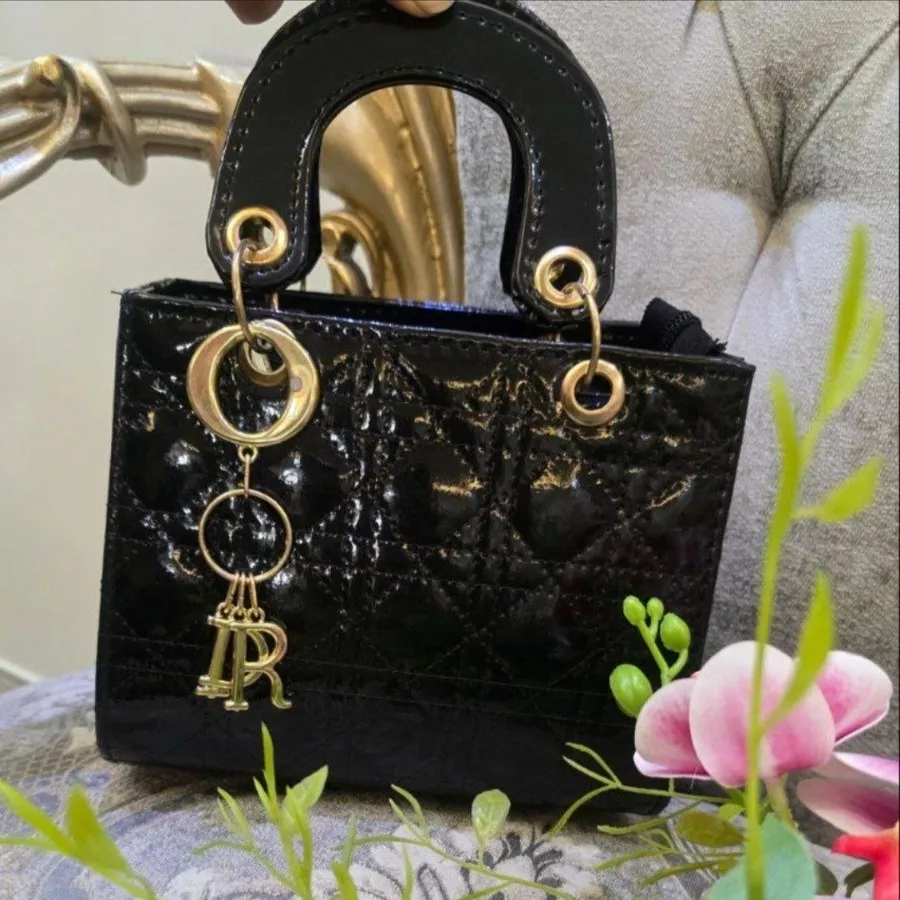 کیف ورنی دیور ترند بااویز