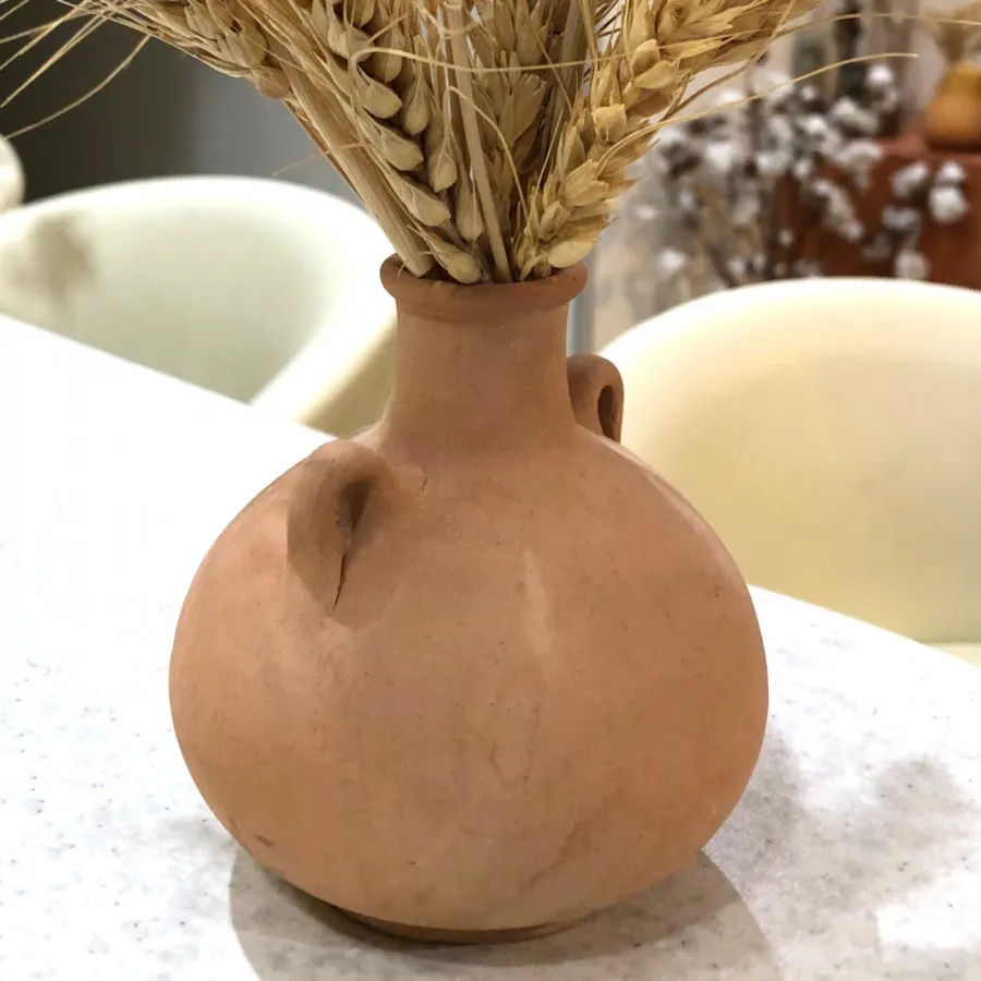 گلدان سفالی