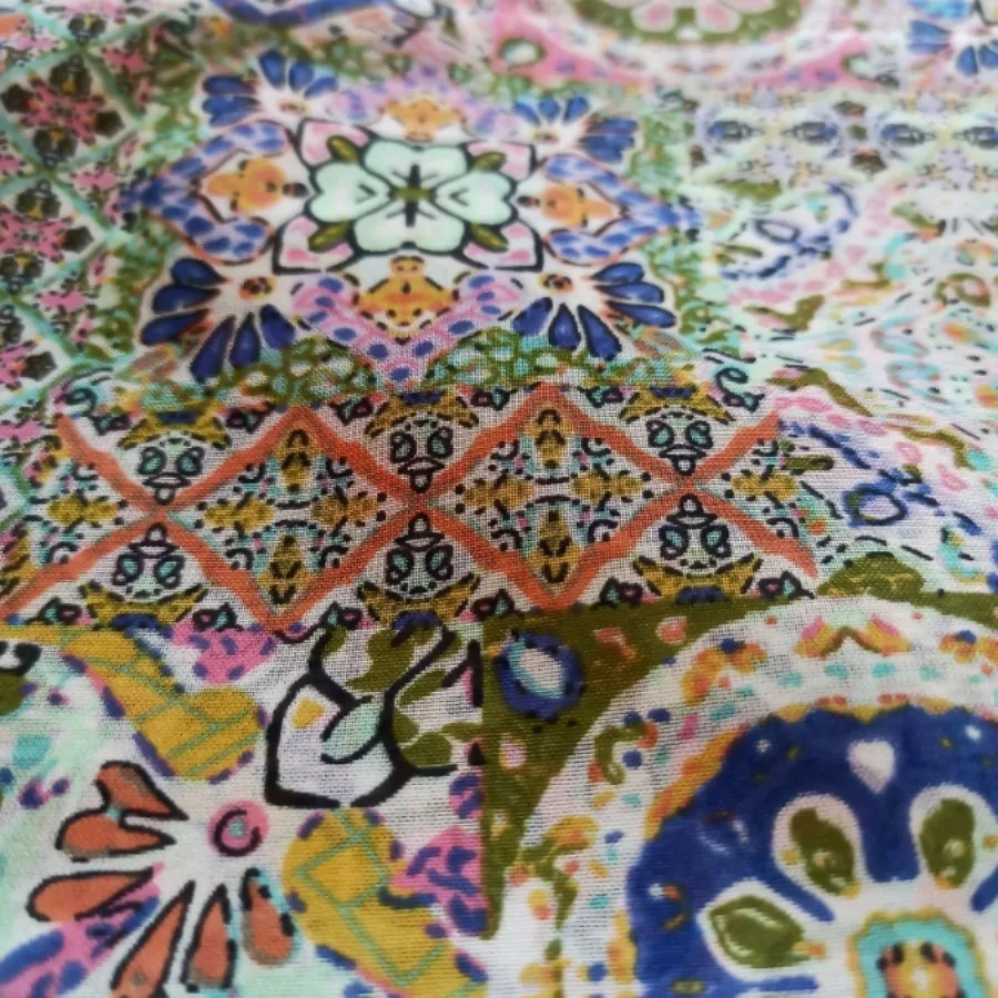 روسری طرحدار