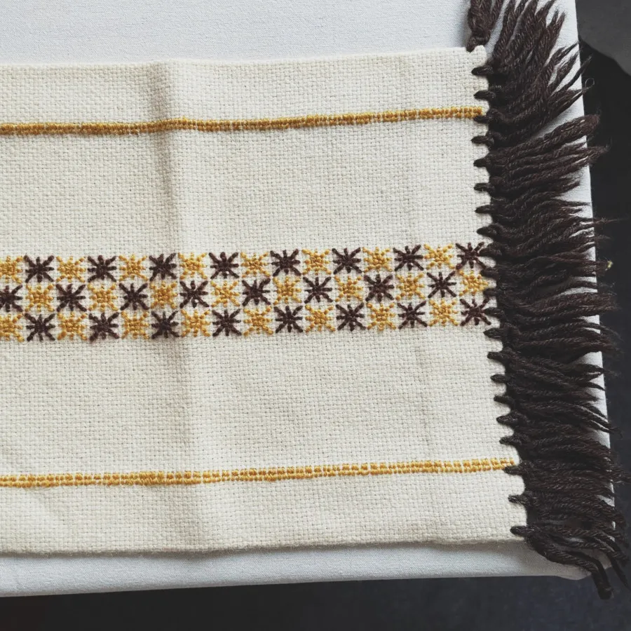 رانر گلدوزی