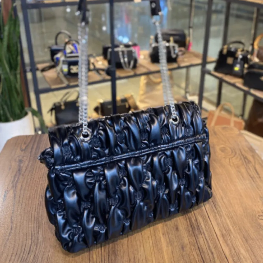 کیف نیمایی ه