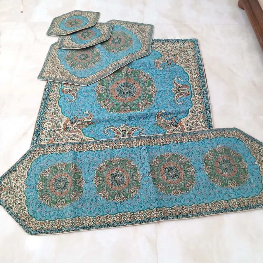 رومیزی ترمه