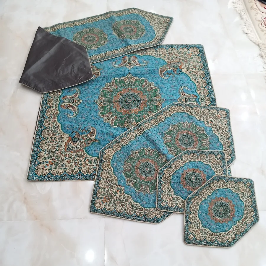 رومیزی ترمه
