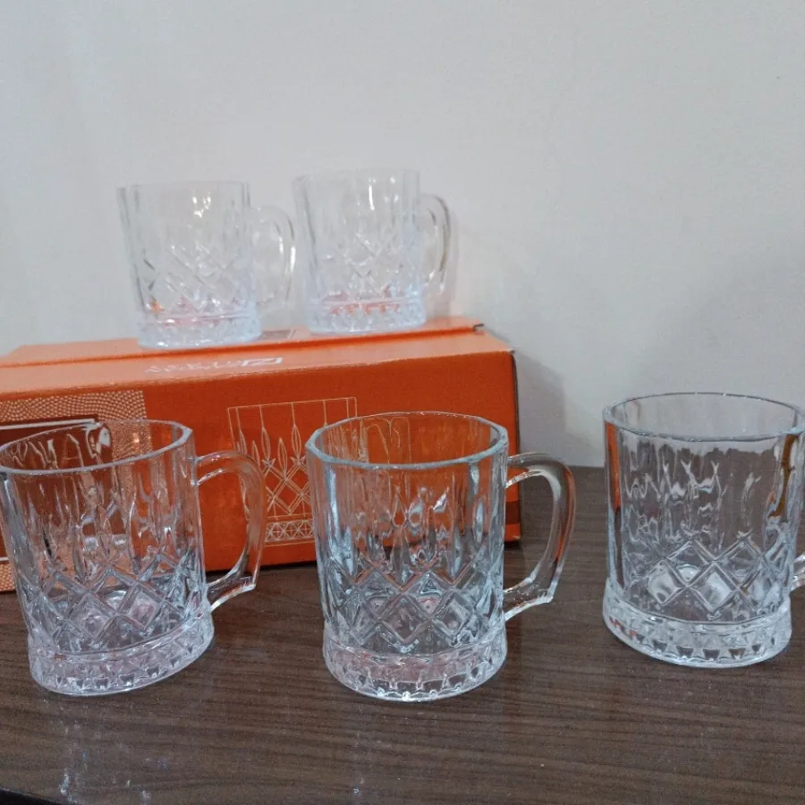 فنجان چای کریستالی