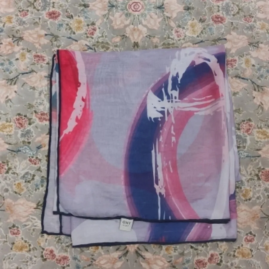 روسری نخی قواره بزرگ