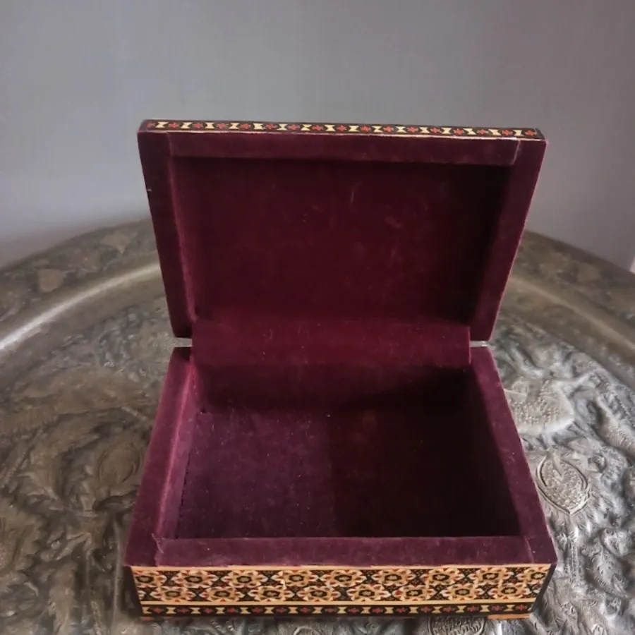 جا جواهری