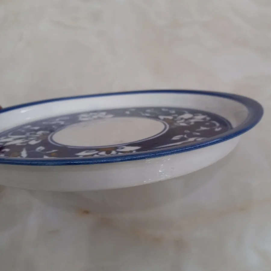 شیرینی خوری