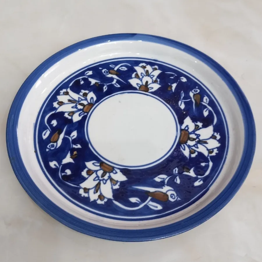 شیرینی خوری