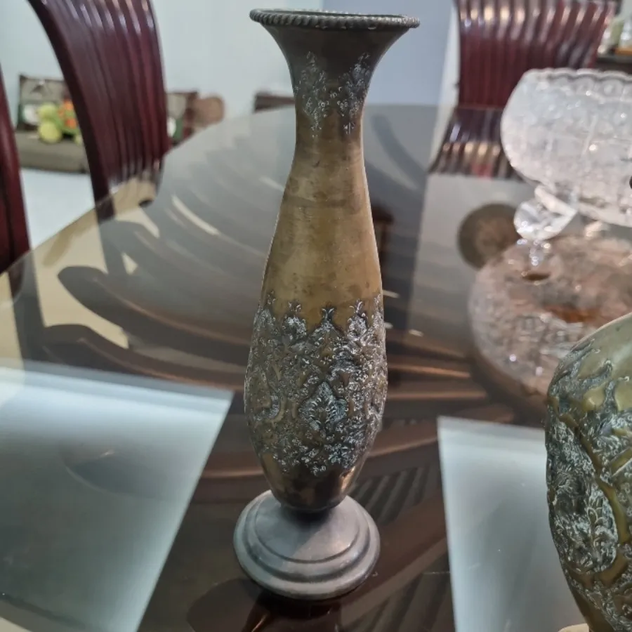 گلدان برنز