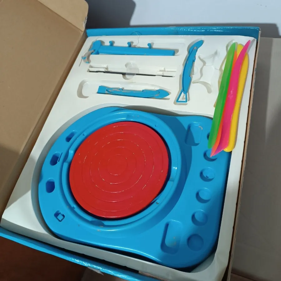 اسباب بازی چرخ سفالگری