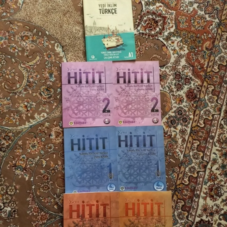 کتاب زبان و دانشگاهی