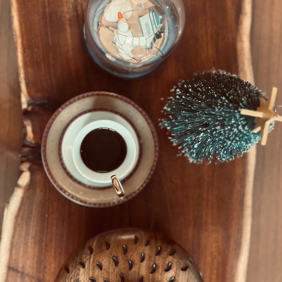 فنجون نعلبکی