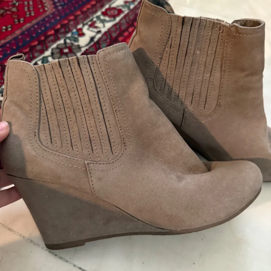 نیم بوت لژدار