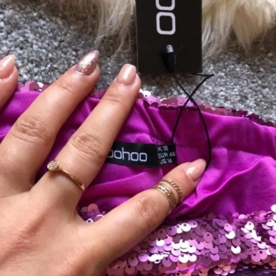 نیم تنه پولکی برند boohoo