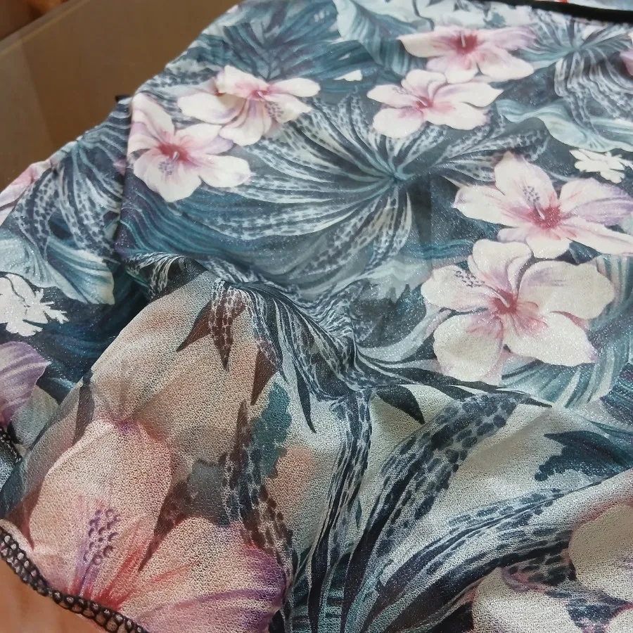 تاپ گل گلی